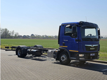 Cab chassis truck MAN 12.190 TGL BL AIRCO WB 485: picture 5