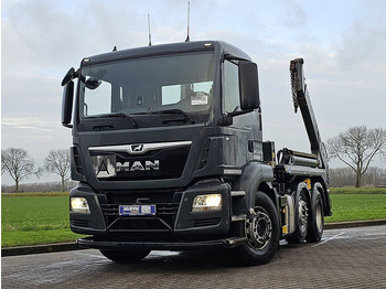 Skip loader truck MAN TGS 26.460