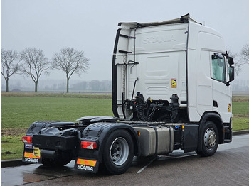 Tractor unit Scania R450: picture 3