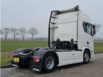 Tractor unit Scania R460: picture 3