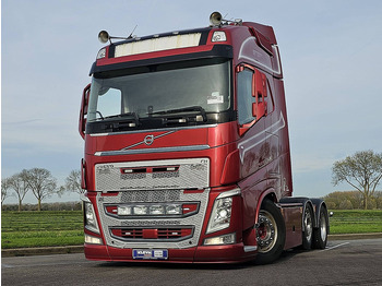 Tractor unit VOLVO FH 540