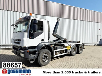 Hook lift truck IVECO Trakker