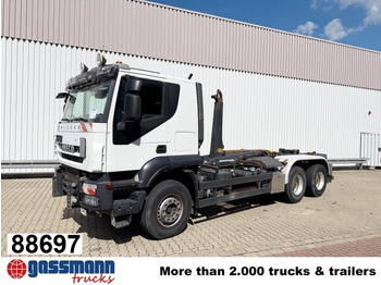 Hook lift truck IVECO Trakker