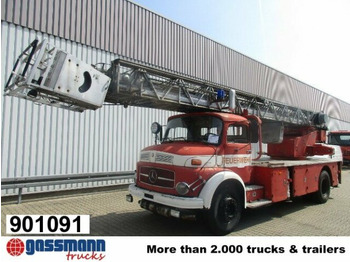 Fire truck MERCEDES-BENZ