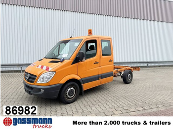 Cab chassis truck MERCEDES-BENZ Sprinter 313