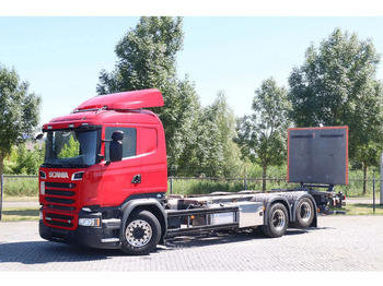 Cab chassis truck SCANIA R 580