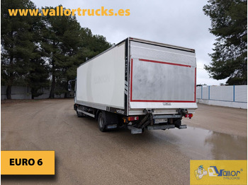 Box truck IVECO 100E22: picture 5