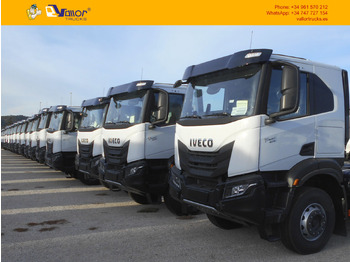 Tractor unit IVECO