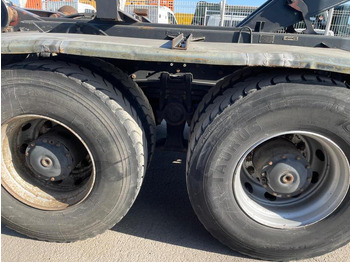 Hook lift truck Mercedes Actros 2631: picture 3
