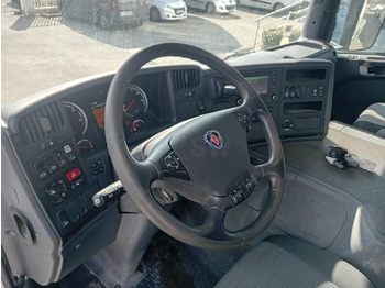 Hook lift truck Scania P 410: picture 3
