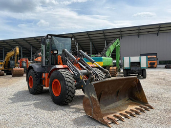 Wheel loader Hitachi ZW140: picture 3