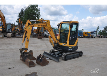 Lease a Hyundai R25Z-9AK Hyundai R25Z-9AK: picture 1