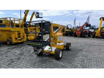 Articulated boom NIFTYLIFT