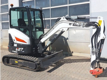 Mini excavator Bobcat E 27: picture 4