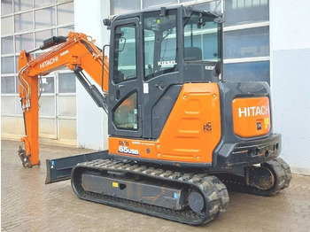 Mini excavator Hitachi ZX 65 USB-6: picture 3