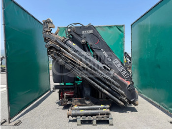 Loader crane FASSI