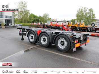 Container transporter/ Swap body semi-trailer KÖGEL