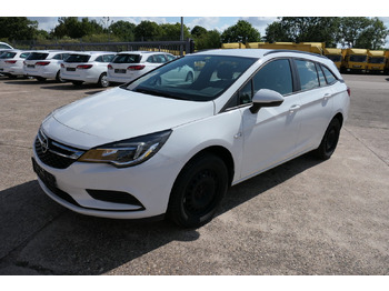Car OPEL