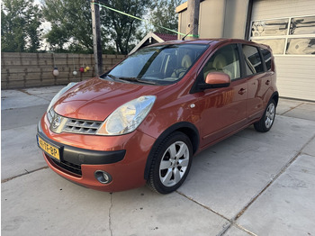 Car NISSAN