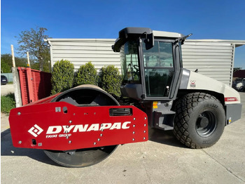Roller DYNAPAC