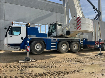 Tower crane LIEBHERR LTM 1060-3.1