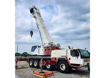 Mobile crane LIEBHERR LTM 1100-5.2