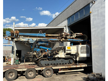 Pile driver SOILMEC