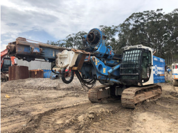 Pile driver SOILMEC