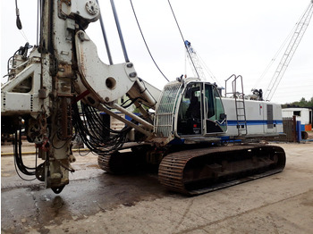 Pile driver SOILMEC