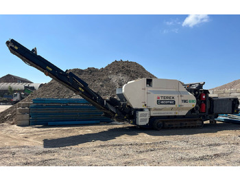Industrial waste shredder TEREX