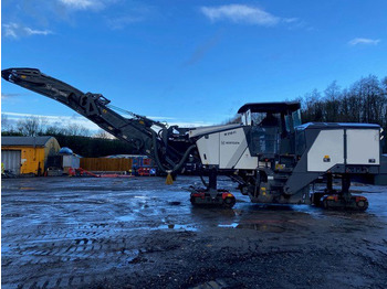 Cold planer Wirtgen W 210 FI: picture 3
