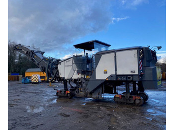 Cold planer Wirtgen W 210 FI: picture 2