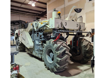 Lease a Wirtgen WR 2400 Wirtgen WR 2400: picture 2