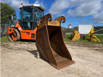 Excavator bucket CATERPILLAR