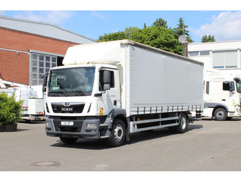 Curtainsider truck MAN TGM 18.290