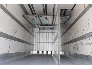 Refrigerator truck Mercedes-Benz Antos 2536 E6 CS 1250Mt Tri-temp LBW TW ATP: picture 4 Refrigerator truck Mercedes-Benz Antos 2536 E6 CS 1250Mt Tri-temp LBW TW ATP: picture 4