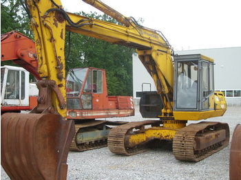 Crawler excavator JCB 820: picture 1