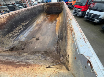 Dumper IVECO-MAGIRUS TRACKER AD450TW 4 Achs Muldenkipper Meiller: picture 3