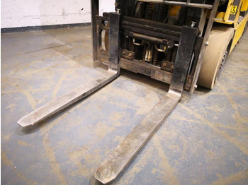 Electric forklift Caterpillar EC25N: picture 4
