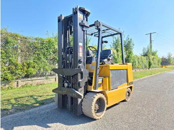 Electric forklift CATERPILLAR