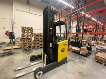 Reach truck YALE
