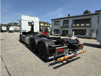 Hook lift truck DAF XF