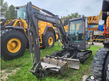 Mini excavator Volvo EC37F: picture 4 Mini excavator Volvo EC37F: picture 4