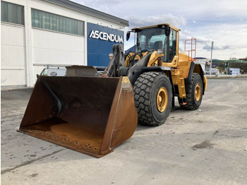 Wheel loader Volvo L180H: picture 4