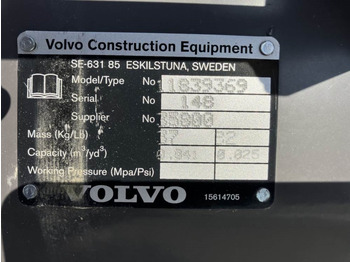 Backhoe loader Volvo Tieflöffel mit Zähnen: picture 4