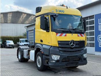 Tractor unit MERCEDES-BENZ Actros 1846