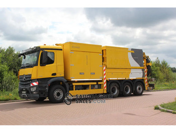 Vacuum truck MERCEDES-BENZ Arocs