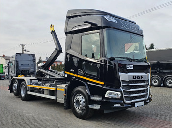 Hook lift truck DAF XD 450