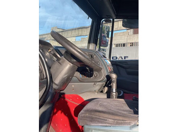 Tractor unit DAF 95.430: picture 4
