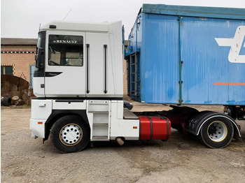 Tractor unit RENAULT Magnum 390: picture 3